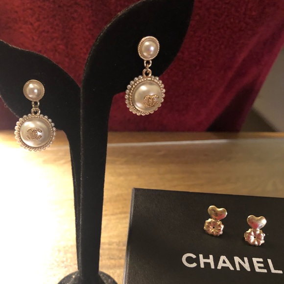 Authentic Chanel Pearl Drop Earrings - Picture 2 of 7